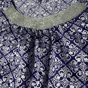 Gap scoop neck blouse